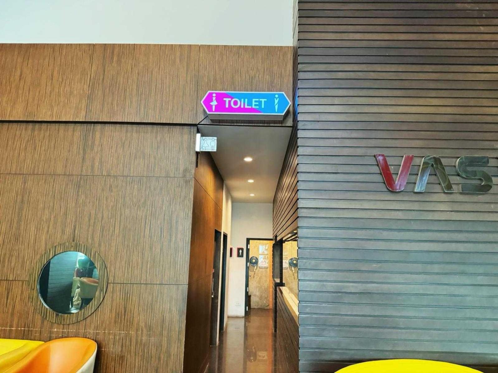 Capital O 75514 Vasidtee City Hotel Suphan Buri Exterior photo