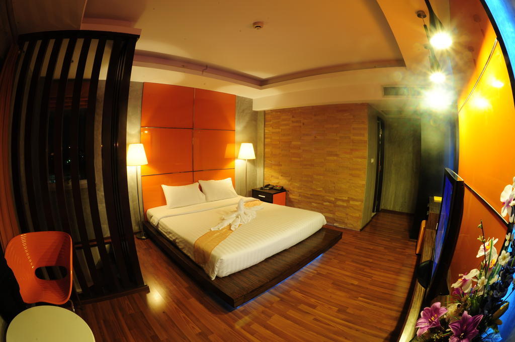 Capital O 75514 Vasidtee City Hotel Suphan Buri Exterior photo